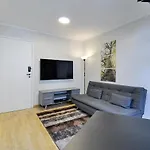 Duplex completo no melhor spot!